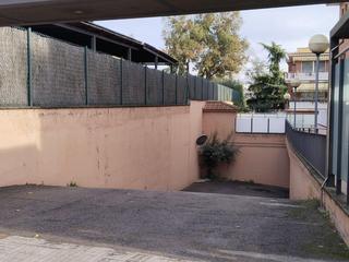 Aparcament cotxe a Ramon llull 79. Garaje en venta