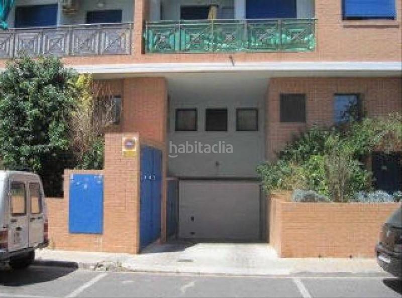 Foto ea37f293-8874-44b8-8924-0f7f309fce09. Autoparkplatz in verger 21 in Ondara