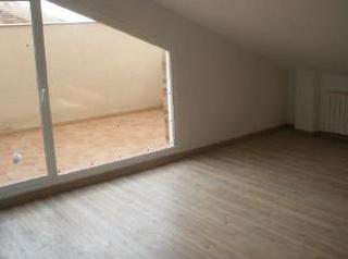 Pis a Maria amalia de sajonia 44. Vivienda en venta
