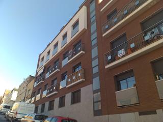 Parking coche en Murillo 100-102. Garaje en venta
