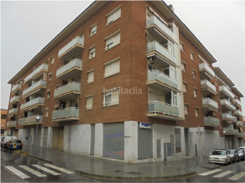 Foto d53f817c-087b-46fe-b4e4-cd85320e26ba. Aparcament cotxe a sant jordi 28 a Vila-seca poble Vila-seca
