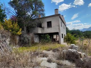Maison à Polígono 99 121. Vivienda en venta