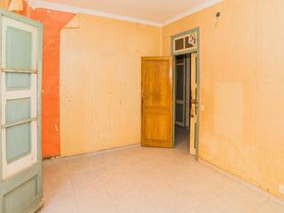 Piso  Bisbe aznar.... Vivienda en venta
