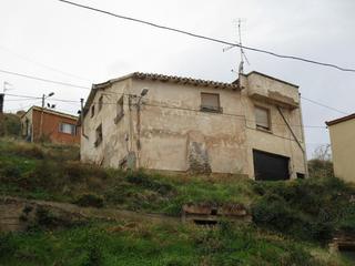 Casa a Tribuna 55. Vivienda en venta