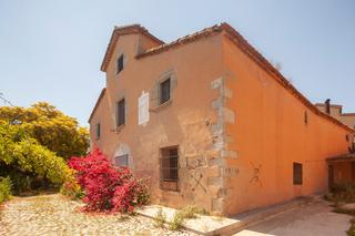 Casa a Camí de mataro 21. Vivienda en venta