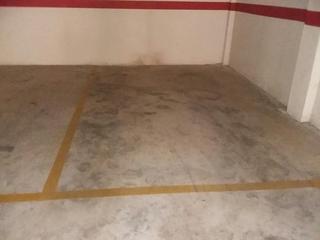 Parking voiture à Serretes 7. Garaje en venta