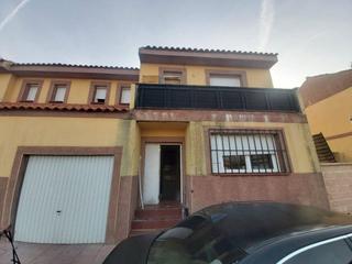 Maison à Cerrillo 17. Vivienda en venta