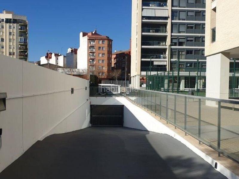 Foto 33572077-4578-49f1-a28b-f101f4cef733. Parking coche en juan pablo ii 6 garaje en venta en Castellón de la Plana