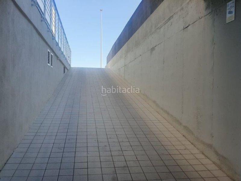 Foto 86255a0d-9533-4203-b955-66f658a785b2. Parking coche en juan pablo ii 6 garaje en venta en Castellón de la Plana