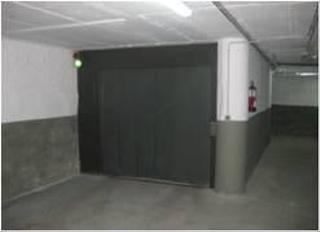Aparcament cotxe a Rieral s/n. Garaje en venta
