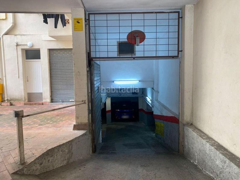 Foto 11cb2d03-2e6f-4814-bcc3-c037e33281d6. Posto auto in riu güell 112 in Santa Eugenia Girona