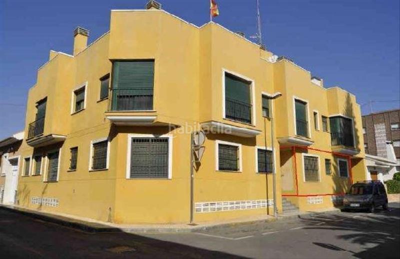 Foto 2163b6a5-8d21-46d6-9caf-4e59cf5c3b34. Parking voiture dans luna 16 dans Pilar de la Horadada ciudad Pilar de la Horadada