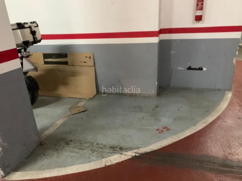 Foto 8b0fda47-2ad8-47bb-98a9-3e5dfc9adcff. Autoparkplatz in Font dels Capellans - Sagrada Familia Manresa