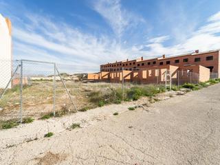 Casa a Carmen laforet 5. Vivienda en venta
