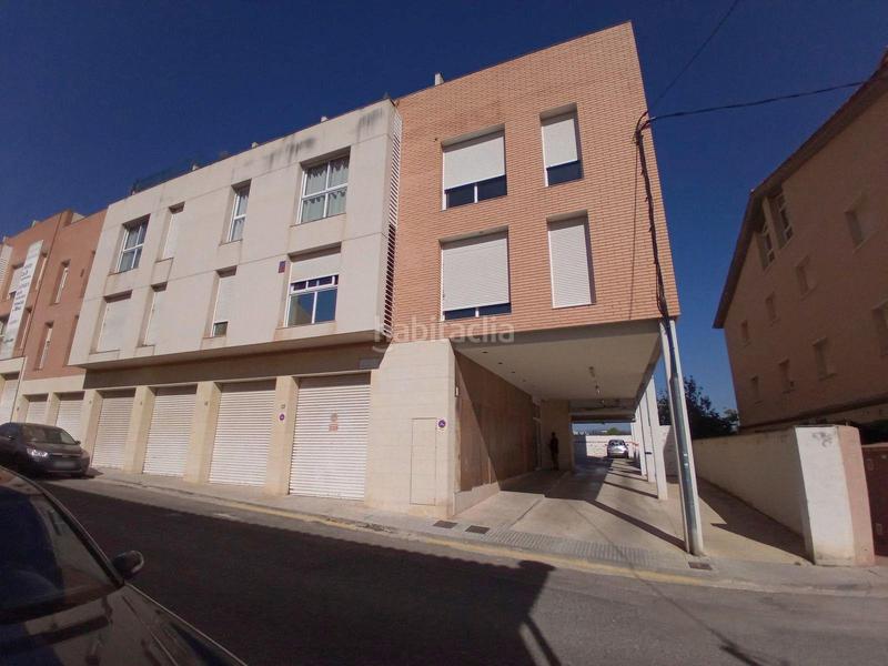 Foto a3411841-b247-42b2-b6bc-7660dcc1f4ad. Aparcament cotxe a Vilallonga del Camp