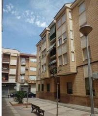 Aparcament cotxe a Del escritor castillo puche 1. Garaje en venta