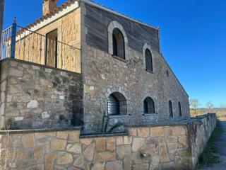 Casa a Paisos catalans 5. Vivienda en venta
