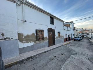 Casa a Pompa 18. Vivienda en venta