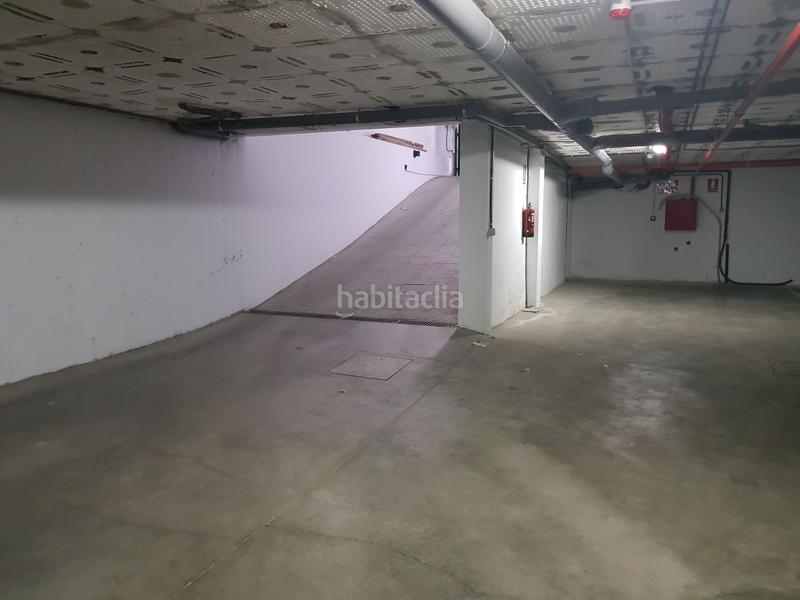 Foto 0280bab5-dca4-43af-b4f5-ac51d0b9b9fa. Parking coche en jose alvarez 23 garaje en venta en Sanlúcar la Mayor