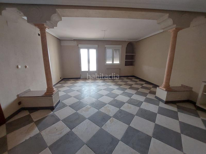 Foto b059e83d-ddc6-4e86-a410-3456aafb332b. Piso en pedro perez 54 vivienda en venta en Begíjar