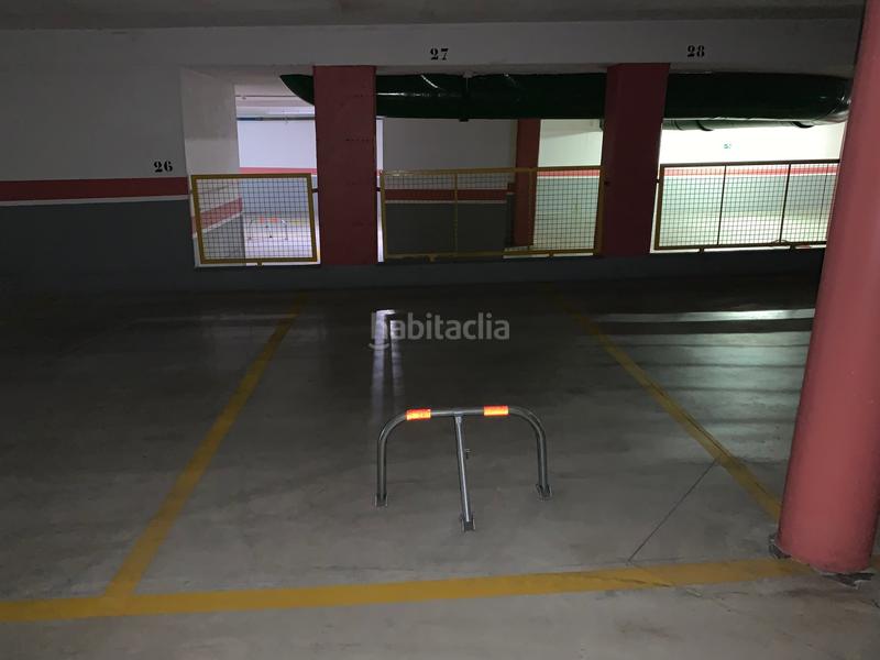 Foto ee625e60-26b9-4d8a-8be7-5d2202883ed3. Autoparkplatz in Zabalgana 7 in Zabalgana Vitoria - Gasteiz