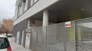 Parking coche en Teniente coronel noreña 47. Garaje en venta