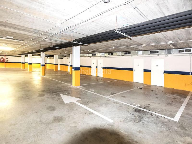 Foto 201defae-7abf-4aa6-b2ff-5125aa4fe51c. Aparcament cotxe a laiztiaga auzoa 2 a Hernani