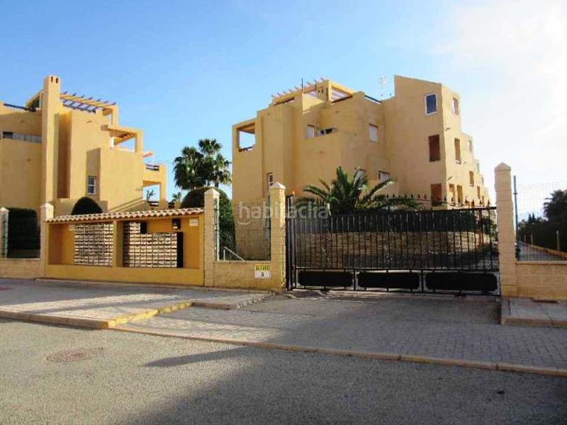 Foto 1ebeaf6c-e7a5-439c-a015-f70a9dc9a98e. Aparcament cotxe a calle los amarguillos 2 a puerto Vera Vera