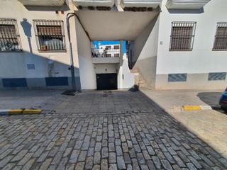 Aparcament cotxe a Calvario 82. Garaje en venta