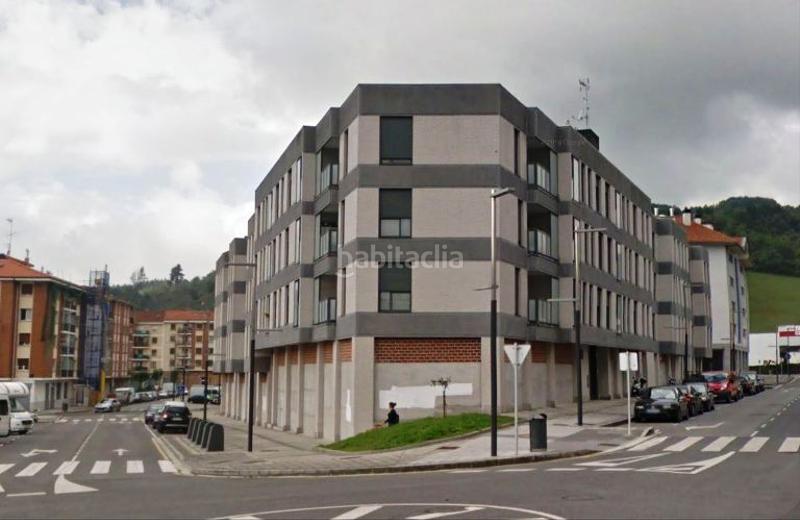 Foto b91f0e39-d413-436d-917a-ce7f966a2880. Parking voiture dans ogenbide 1 dans Amorebieta - Etxano