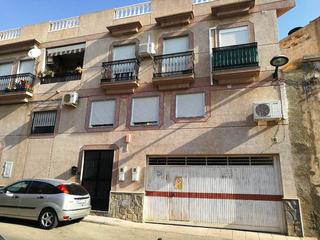 Aparcament cotxe a Calvario 2. Garaje en venta