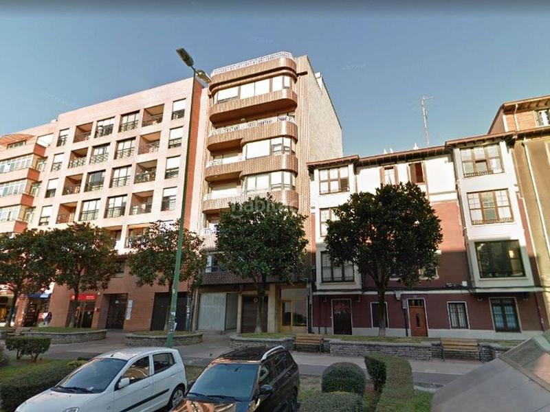 Foto 62c25d3d-57fb-4296-8c17-8bc70e9b0248. Parking coche en ibaigane 21 garaje en venta en Las Arenas Getxo