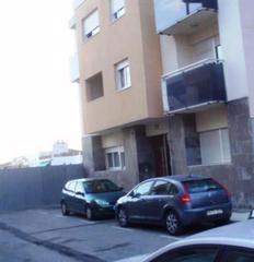 Aparcament cotxe a Hilarion claramunt 16. Garaje en venta