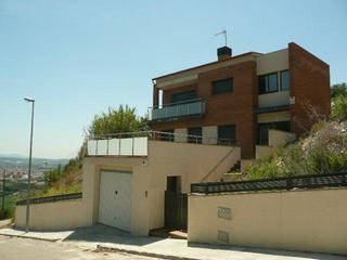 Edifici a Circunvalació 60. Edificio en venta