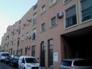 Aparcament cotxe a Alvarez de sotomayor 102. Garaje en venta
