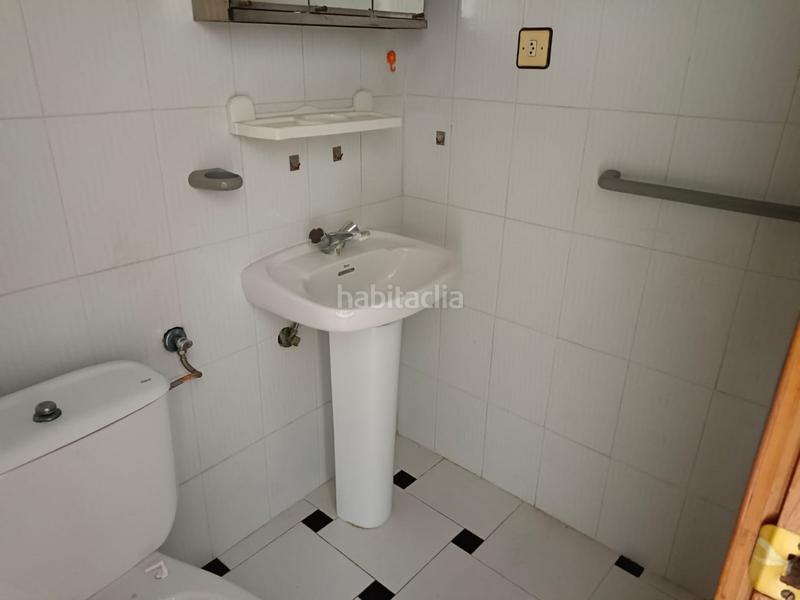 Foto b5586306-51c0-40e8-bbd1-b97ef3d77876. Piso en mendez nuñez 14 vivienda en venta en puerto de Garrucha Garrucha