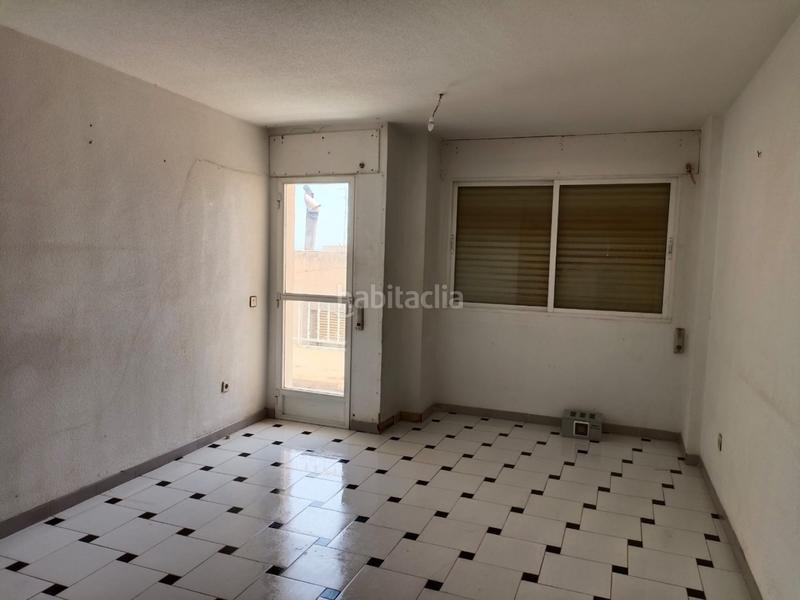 Foto d068c714-ba2c-4613-aa7d-b9af42deb5bb. Piso en mendez nuñez 14 vivienda en venta en puerto de Garrucha Garrucha