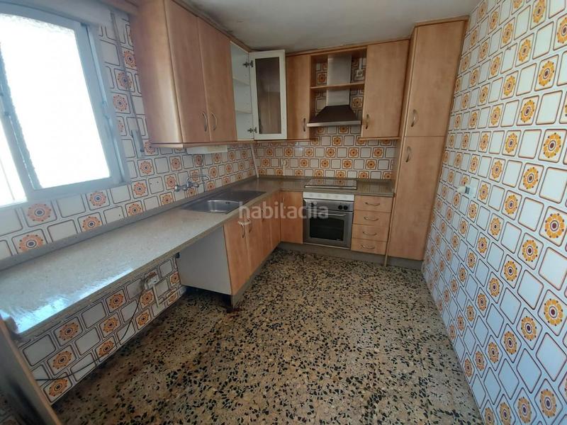 Foto 60105ebd-825c-4c17-8858-4dd7cc675357. Piso en ben mosdai 42 vivienda en venta en Pescadores - Saladillo Algeciras