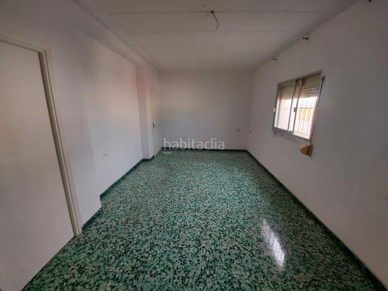 Foto 76d6f4e7-7167-43c3-b559-bb38d02acd6c. Piso en ben mosdai 42 vivienda en venta en Pescadores - Saladillo Algeciras