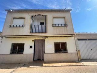 Pis a Granada 14. Vivienda en venta