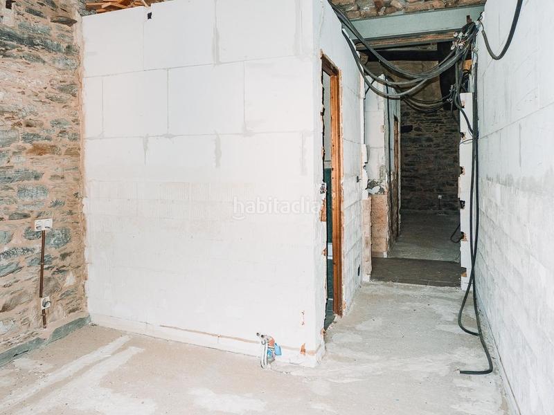 Foto 705d12b6-a9db-45d8-bba5-c7254b0f3dd6. Maison dans principal - ctr veiga da cima 0 dans Barjas