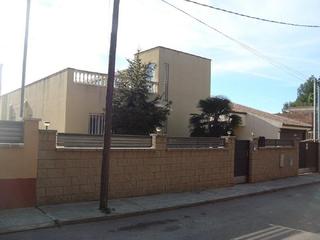 Maison à Mare de deu de la merce 8. Vivienda en venta