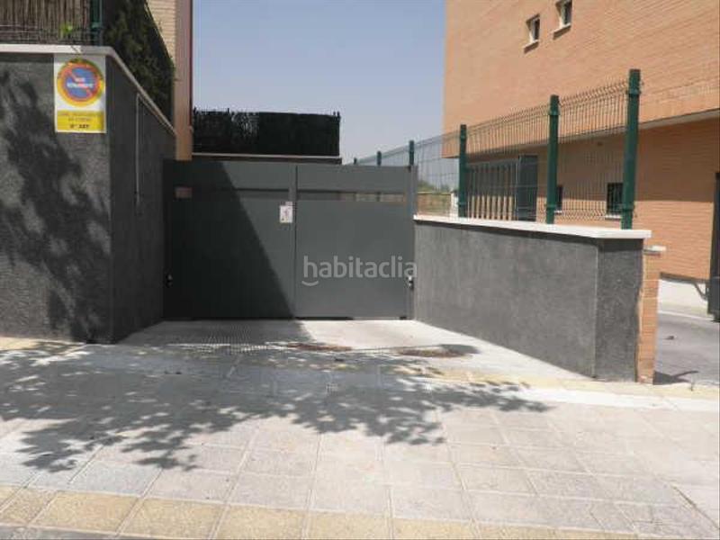 Foto b525596b-9c6a-46a8-a96d-0d087c9ba6b2. Parking coche en barranco del agua 47 garaje en venta en Cobeña