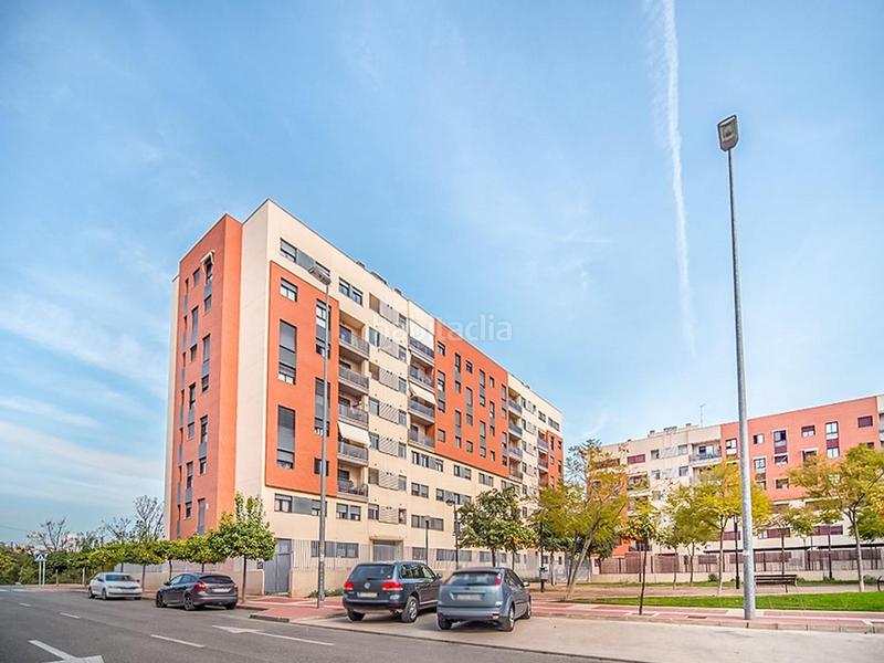 Foto ff2dc14a-8e7f-4797-97c0-52fb890ad791. Parking voiture dans 470407a dionisia s/n dans Espinardo Murcia