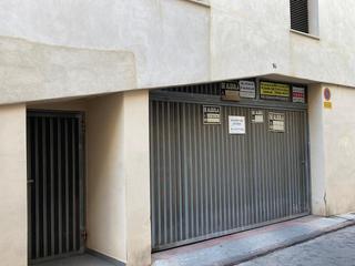 Parking voiture à Bernat d'entença 16. Garaje en venta