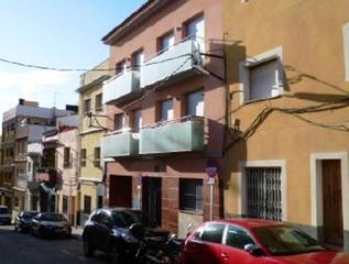 Parking voiture à Almogavers 27-29. Garaje en venta