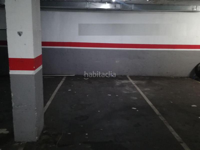 Foto caa6f74d-7653-4289-b366-d50188b6eb91. Autoparkplatz in Vinyets-Molí Vell Sant Boi de Llobregat