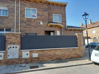 Casa a Rafael alberti 4. Vivienda en venta