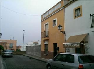 Casa a Del olivo 4. Vivienda en venta