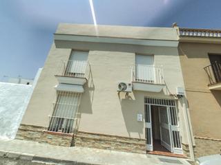 Casa  Oriente 22. Vivienda en venta